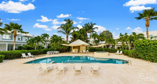 Ocean Front Windsor Village Corner 2 Bed Newly Renovated