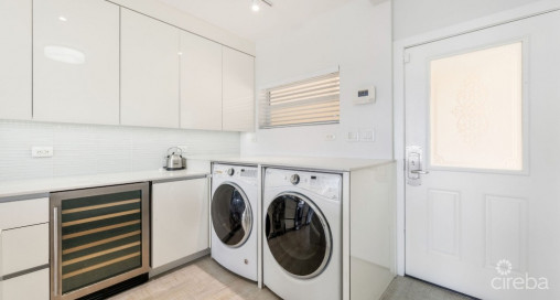 Plantation Village Seven Mile Beach Front Fully Renovated Ground Floor