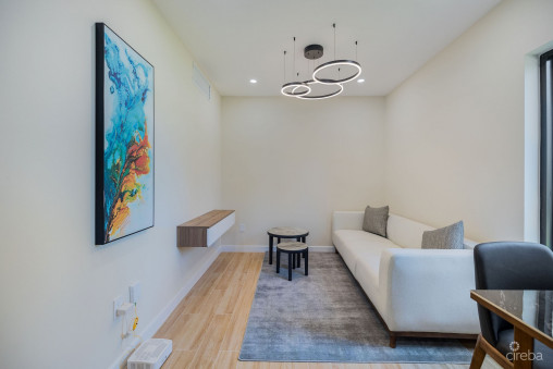 Arza West Bay Jade – Upgraded Fully Furnished 1-bed/bath Corner Unit