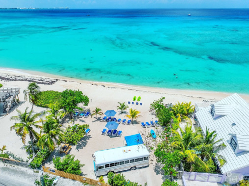 Boggy Sands Club Coral 1