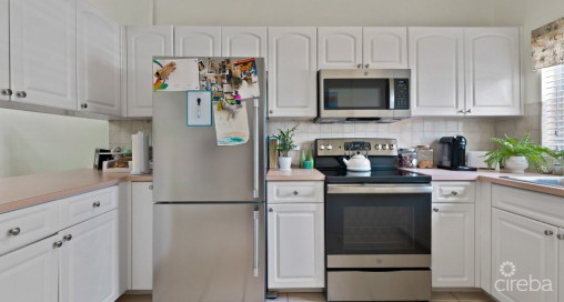 South Palms #5 (2 Bed/2.5 Bath Ss Townhome)