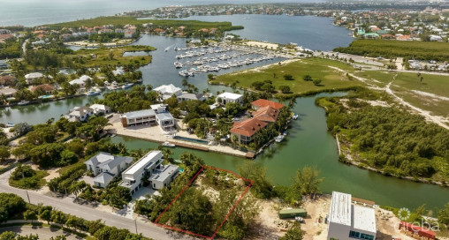 North Creek At The Yacht Club