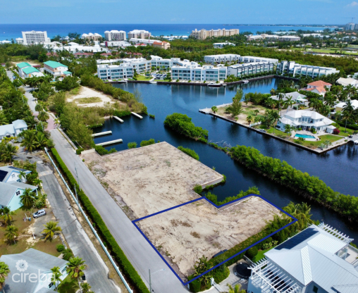 Clipper Bay Canal Lot - 508