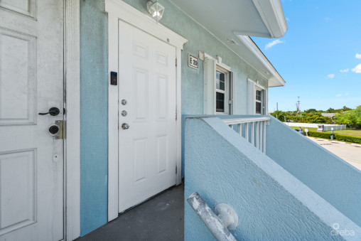 Updated 2-bedroom Condo In Silver Oaks, George Town!