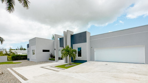 Lakes At Poindexter Home