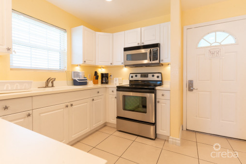 Compass Point Penthouse 2br End Unit