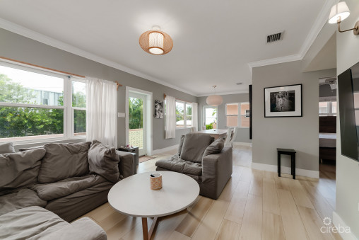 Winterhaven Beachfront 3 Bed