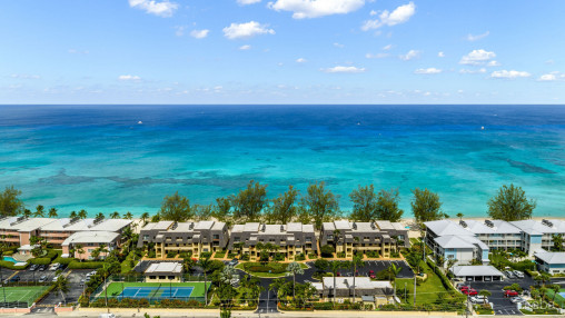 Islands Club #10 - Ground Floor