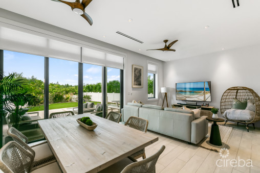 Olea 106, Canal Front 3 Bed Duplex