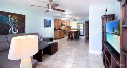 Banana Walk, 2 Bedroom In South Sound