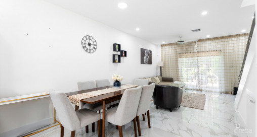 Like New - City Plaza Residences #5 (2 Bed, 3 Bath Gt Townhome)