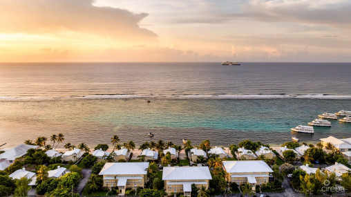 Caribbean Paradise 8, 3 Bed + Den Beachfront Villa