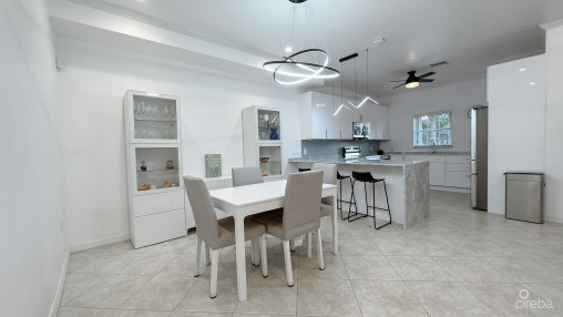 3 Bed/den Townhouse Palmetto Grand Prospect