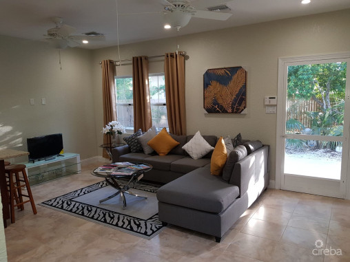 The Thatch At Frank Sound