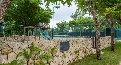 Salt Creek/yacht Club Parcel