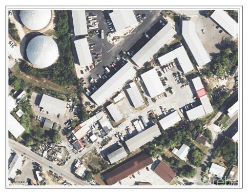 Red Gate Warehouse 605 Sq Ft