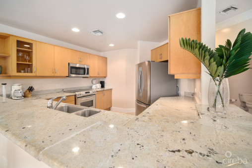 Yacht Club Villas W Dock