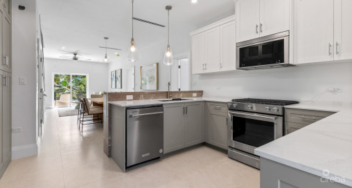 Gloria May Villas #4 (new Savannah Community)