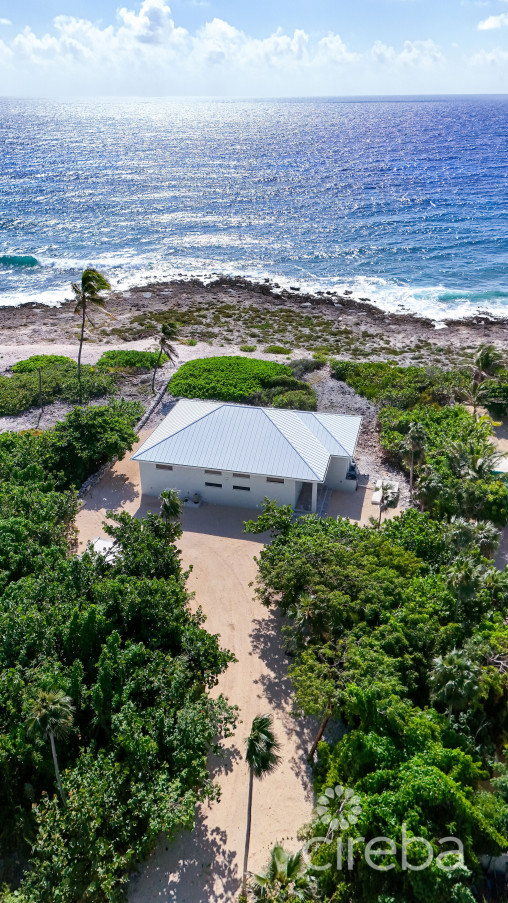 Southside Seafront Villa