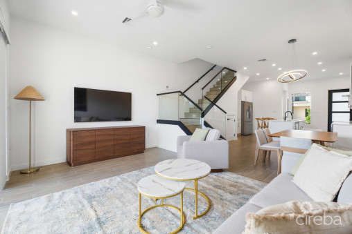 Prive 11 - South Sound Townhome