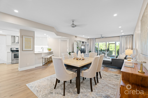 Britannia, Regents Court - Serene Canal Living