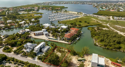 North Creek At The Yacht Club