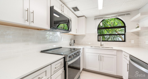 Lime Tree Bay Upgraded Studio