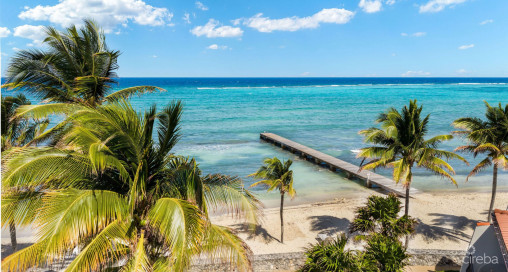 Beachfront #22 Villas Pappagallo