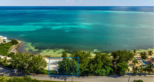 Gun Bay Beachfront Development Site  East End