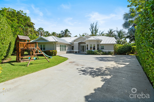 Jacaranda Court 35, South Sound Home