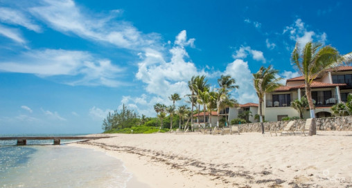 Beachfront #22 Villas Pappagallo