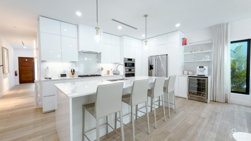 Salt Air - 4 Bed Townhouse The Shores