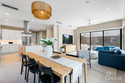 Blue Palms 3, West Bay End Unit