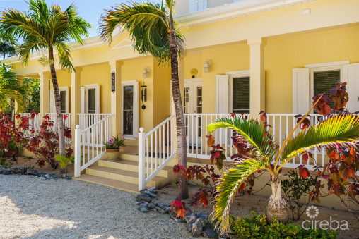 Southside Home And Bluffside Cottage