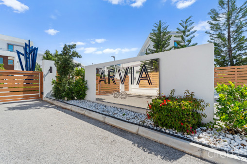 Arvia  Canal Front 2 Bed, 2 Bath  Plus Den