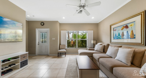 Three Bedroom At Secret Garden  South Sound