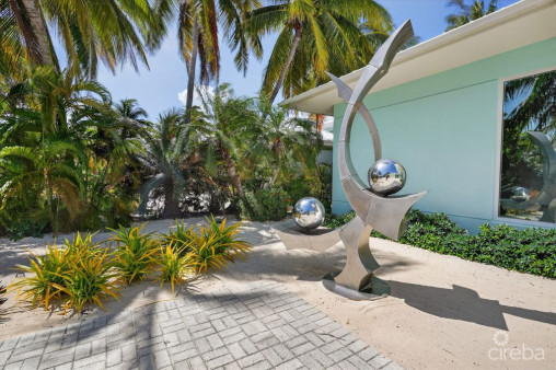 Kool Kai, Cayman Kai