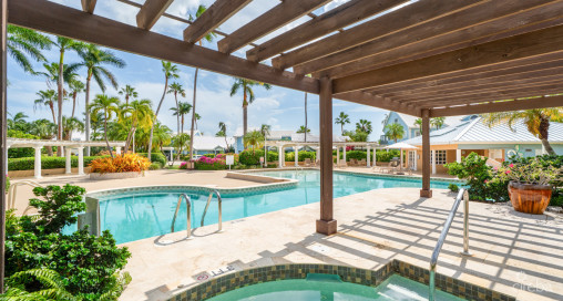 Britannia #903  Seven Mile Corridor - Unique 2 Bed Investment With Rental Income Guaranteed