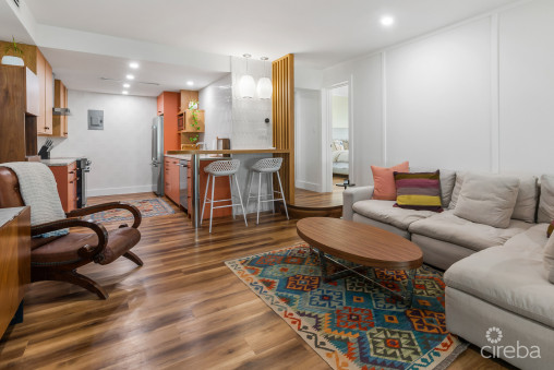 #4 Villas Pappagallo - Renovated 1 Bed / 1 Bath