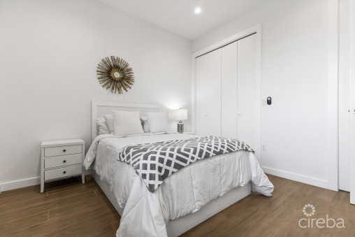 Allure 10, Waterfront Condo