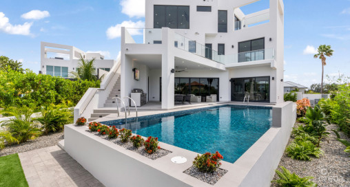 18 Baccarat Quay, Crystal Harbour