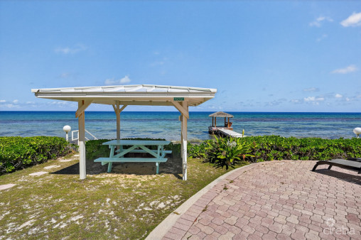 Northern Lights - End Unit