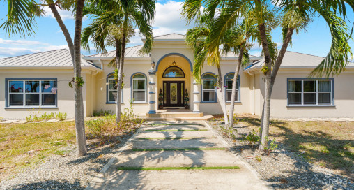 Lookout Gardens Family Estate