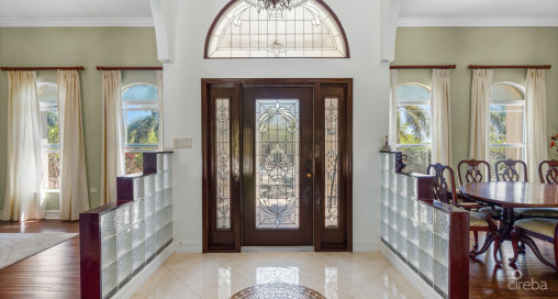 Lookout Gardens Family Estate