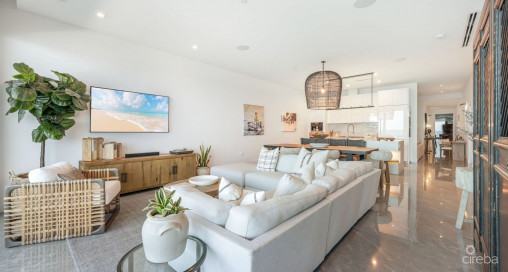 1fin- Single Level Corner Condo With Excellent Layout