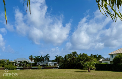 Grand Harbour, Grand Isle Canal Front Lan