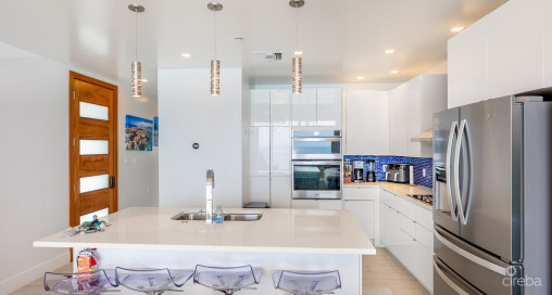 Lighthouse Point Residences - Prime Corner Unit