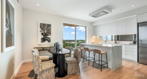 8th Floor One Gt 1 Bed + Den Income Producing