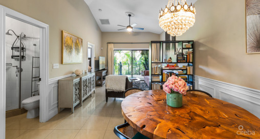 Beautifully Upgraded Lantern Point Condo