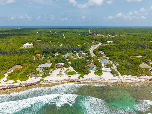 12% Roi - Income-producing Multi-unit Property  Fully Occupied - Cayman Brac